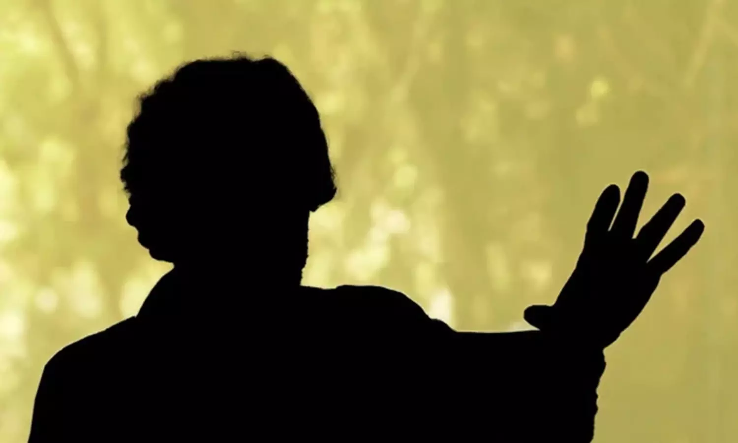 1993 పేలుళ్ల‌ను ఈ స్టార్ హీరో ఆప‌గ‌లిగేవాడు కానీ..!