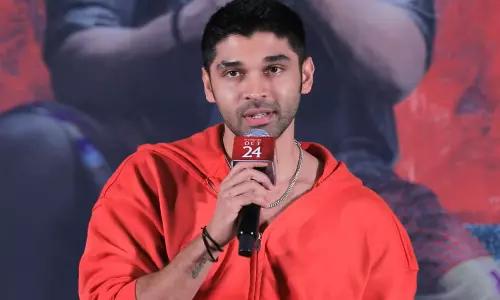 ధృవ్ విక్రం తెలివైన వాడే..!