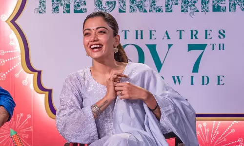 సింగిల్ కాదు మంచి గర్ల్ ఫ్రెండ్ ను -రష్మిక