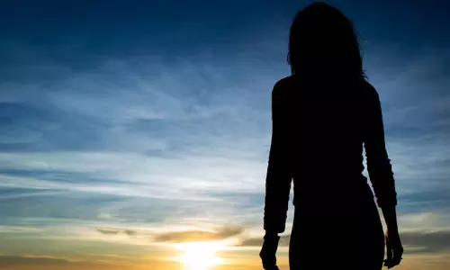 ఆ హీరోయిన్ కొంచెం ఇష్టంగా.. కొంచెం కష్టంగా..!