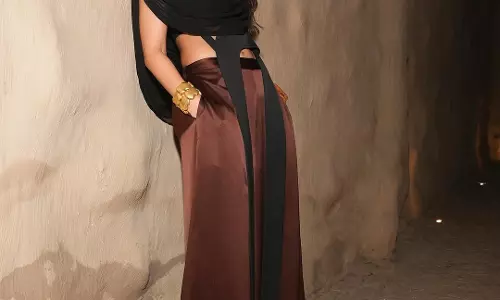 Nora Fatehis Trendsetting Outfit Moment