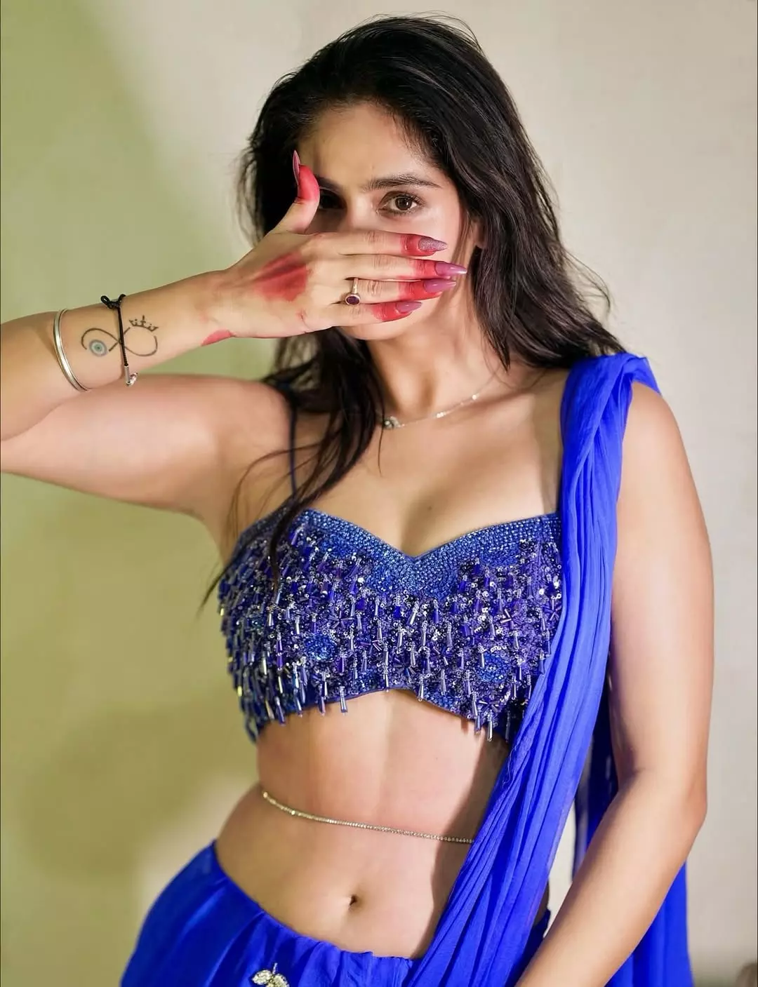 Rose Sardana Stoles Hearts in Blue