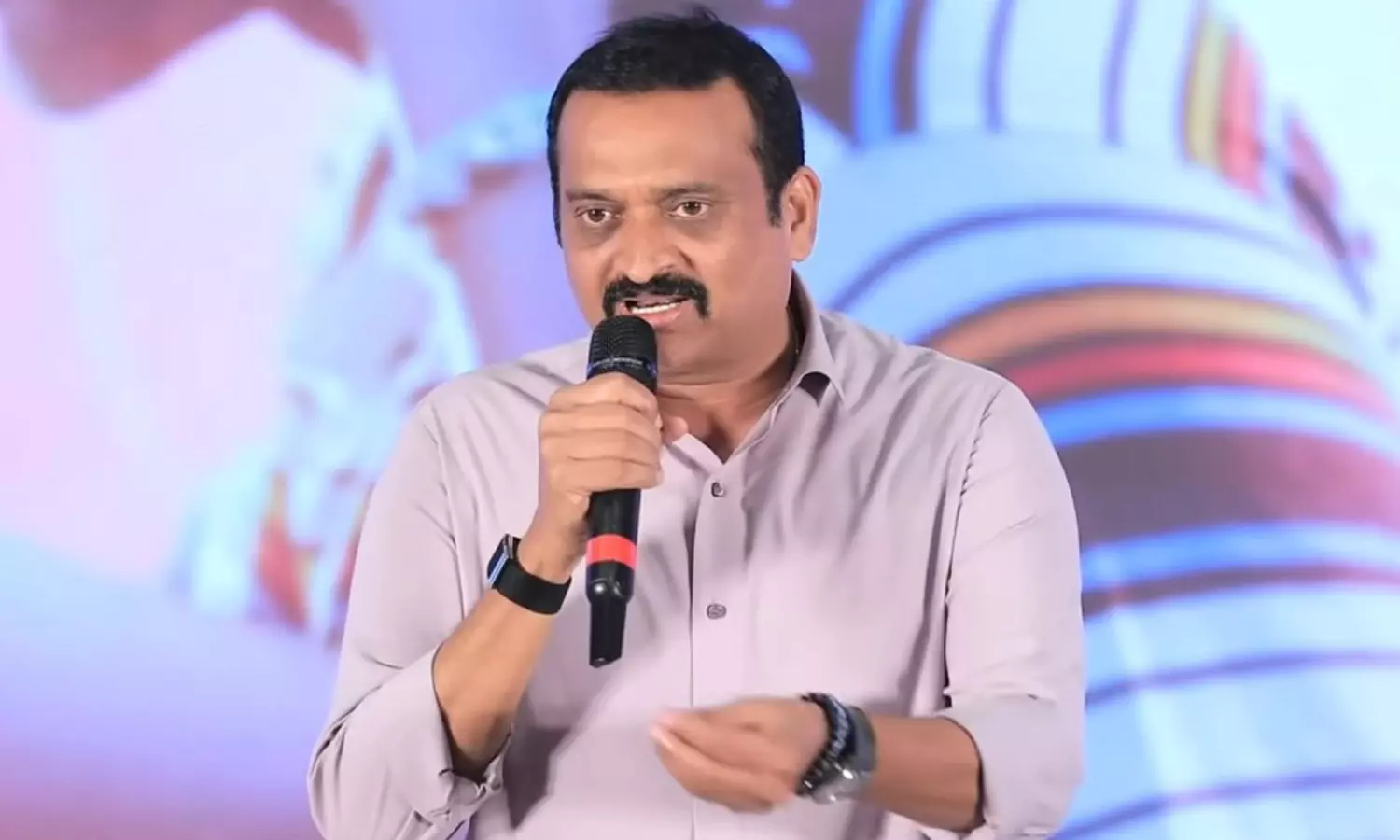 మీరు పెన్ డౌన్ చేస్తే మేం వణికిపోతాం : బండ్ల గణేష్ మీరు పెన్ డౌన్ చేస్తే మేం వణికిపోతాం : బండ్ల గణేష్