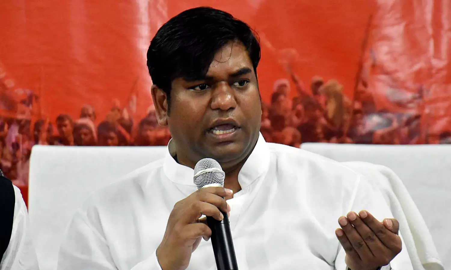 19 ఏళ్లకే ఇంటి నుంచి పారిపోయి... ఇప్పుడు డిప్యూటీ సీఎం అభ్యర్థి!