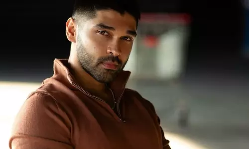 స్టార్ హీరో త‌న‌యుడు మ‌రోటి లాక్!