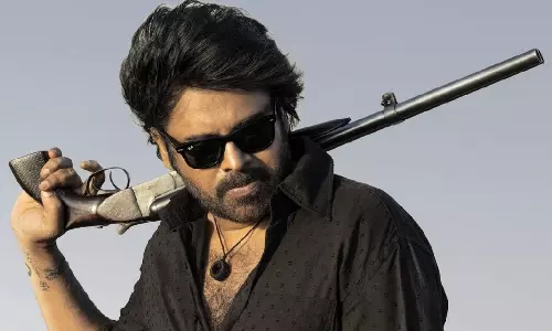 పవన్ ఓజీ.. ఫ్యాన్స్ కొత్త డిమాండ్ ఏంటంటే?