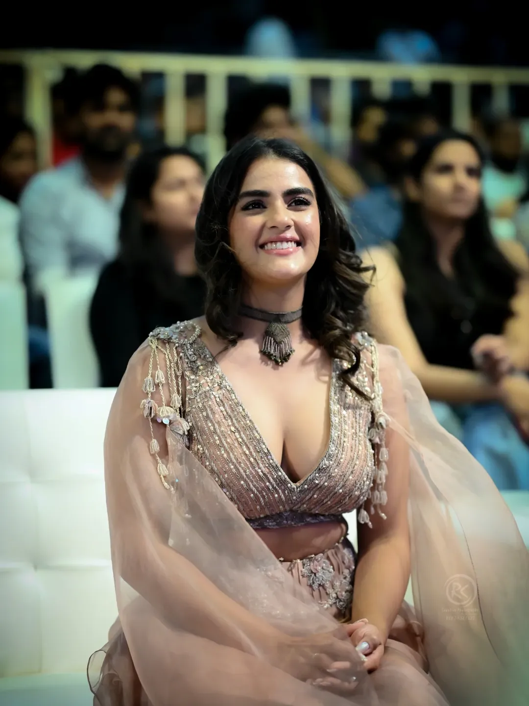 Kavya Thapar’s Elegant Look in Hyderabad Event