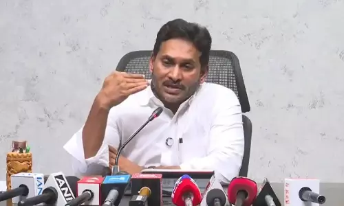 బాబు పీక్స్ అయితే జగన్ వీక్ నా ?