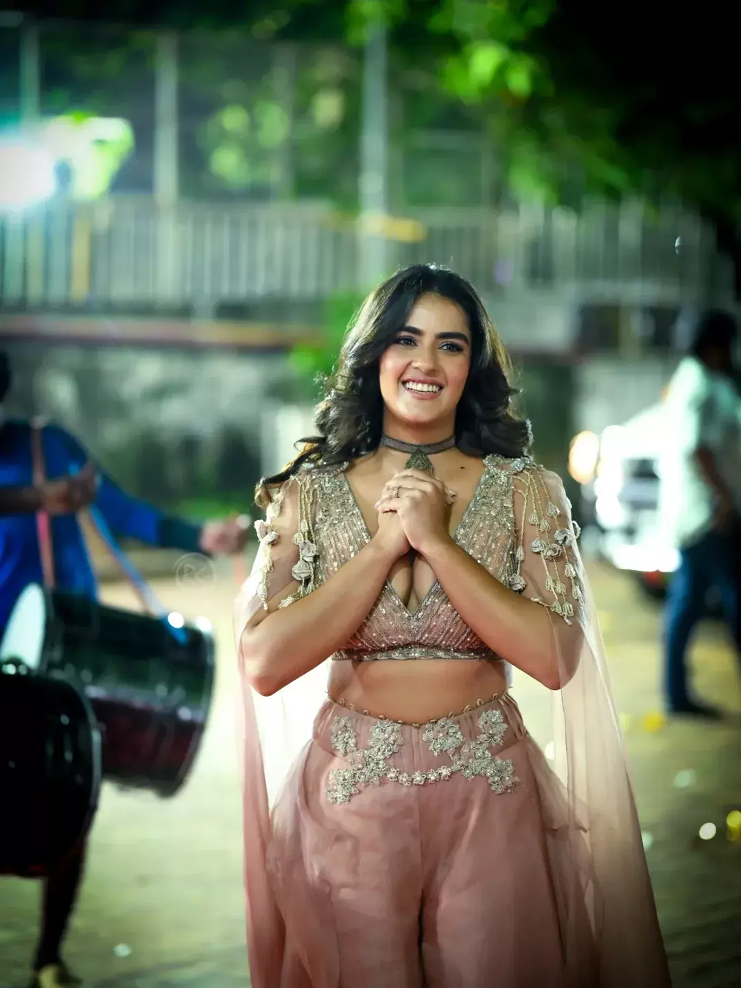 Kavya Thapar’s Elegant Look in Hyderabad Event