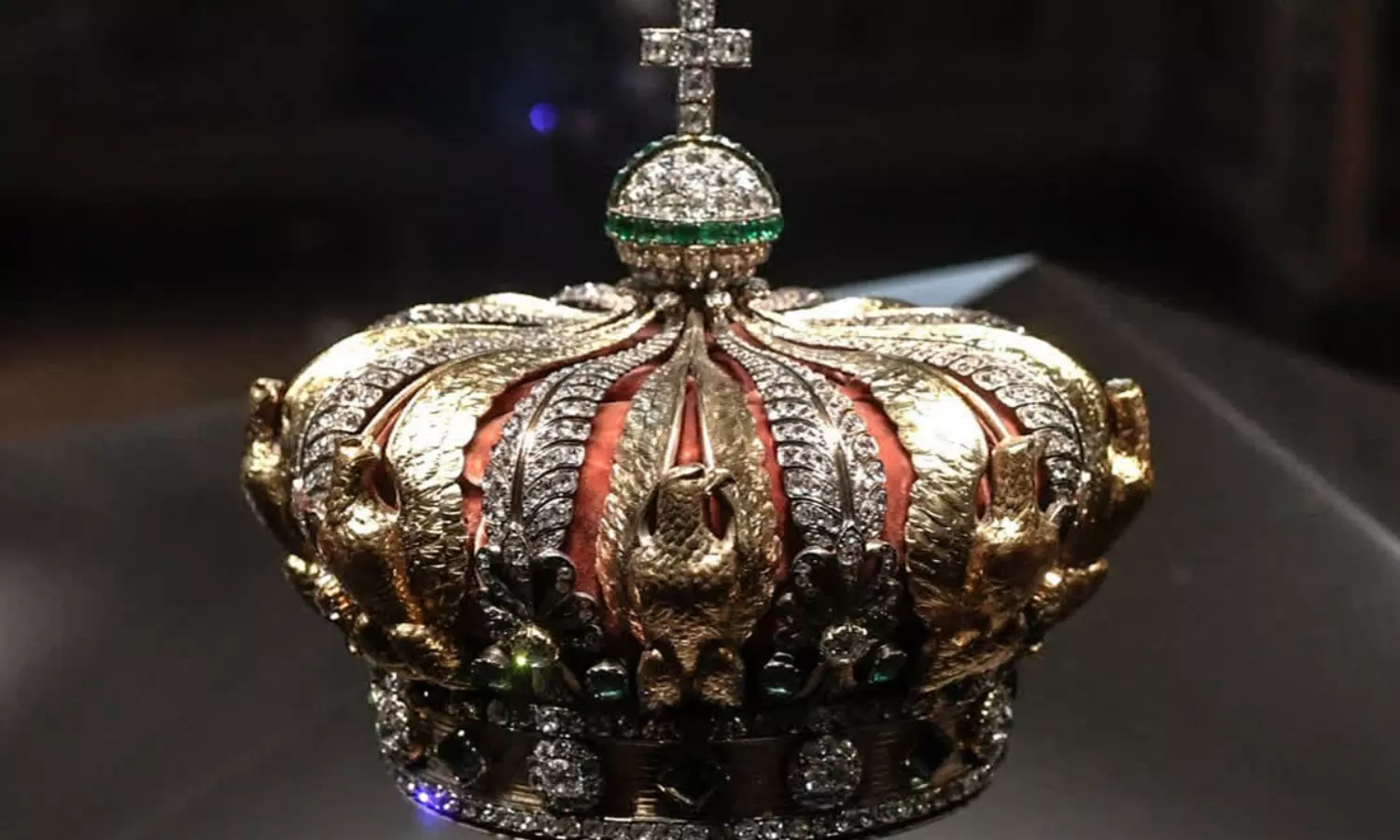 మరో మ్యూజియంలో దోపిడీ... వేల బంగారు నాణేలు మాయం!