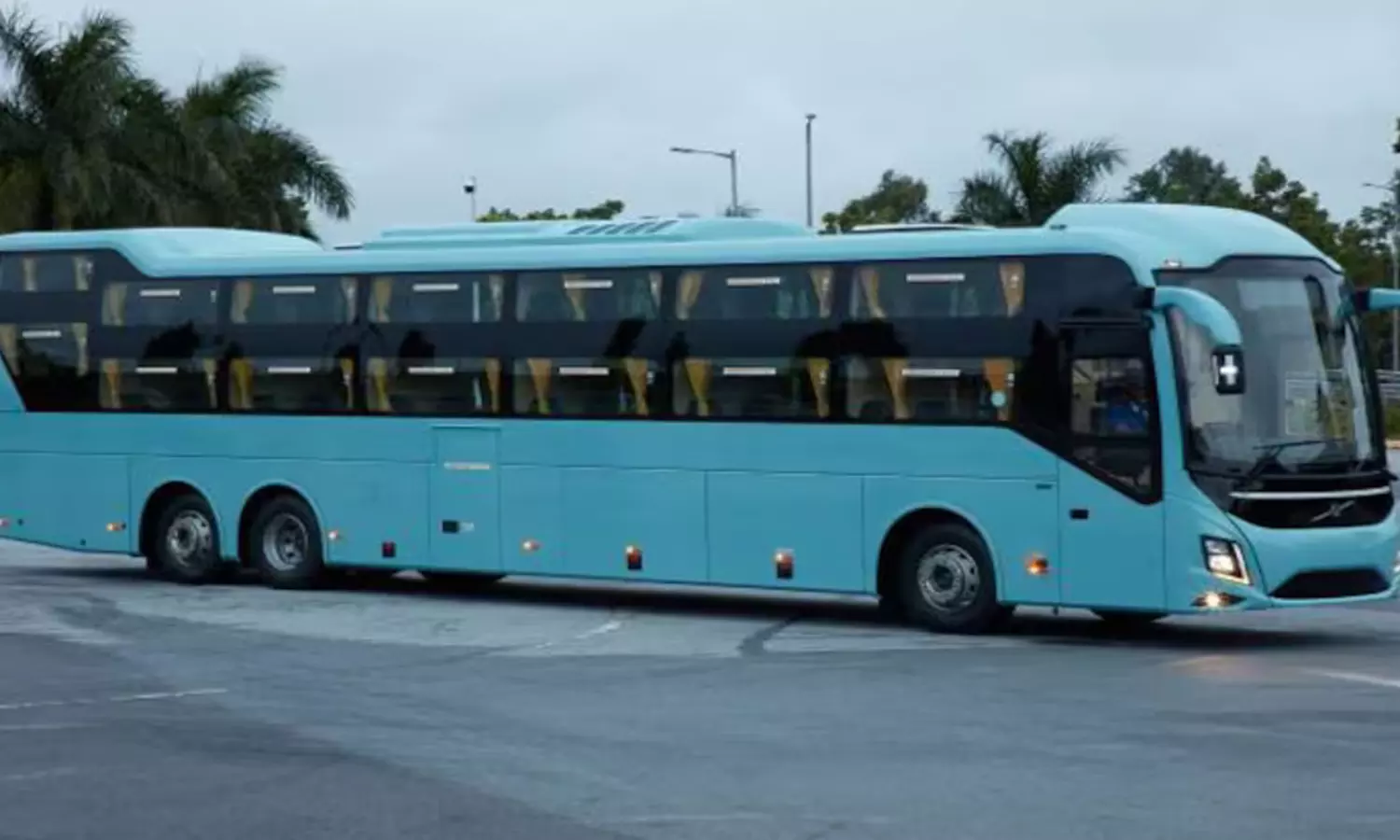 స్లీపర్ లోనే ప్రమాదాలు ఎందుకు.. విస్తుపోయే నిజాలు బయటకు! స్లీపర్ లోనే ప్రమాదాలు ఎందుకు.. విస్తుపోయే నిజాలు బయటకు!