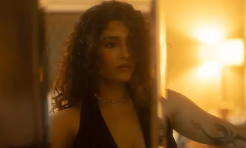 Ritika Singh Shines in Stunning New Photoshoot