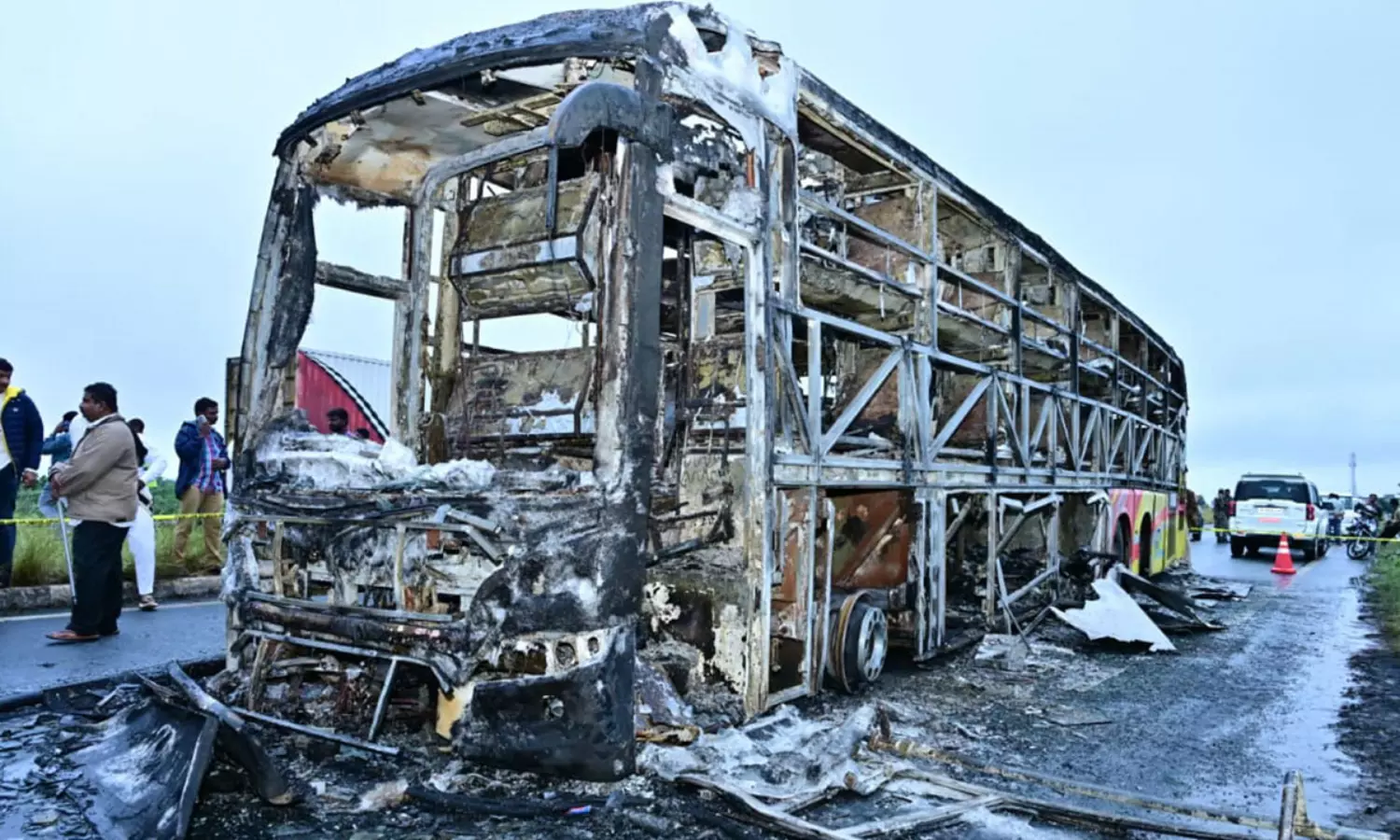 Bus Fire Tragedy: Rs 46 Lakh Mobiles, Driver Fake Certificate!