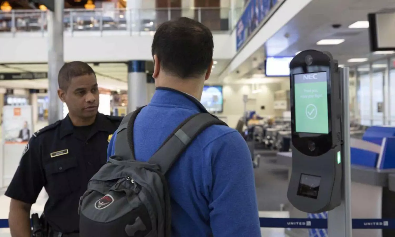 అమెరికాకు వచ్చినా.. వెళ్లినా.. కిసిక్ కంపల్సరీ