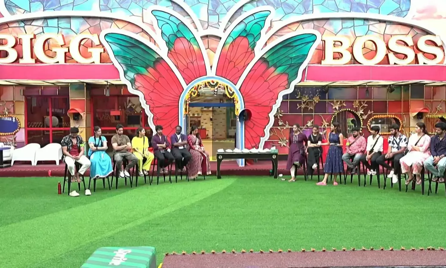 బిగ్ బాస్ 9.. ఆ కంటెస్టెంట్ తో పెట్టుకుంటే ఎలిమినేట్ అయిపోతారా..?