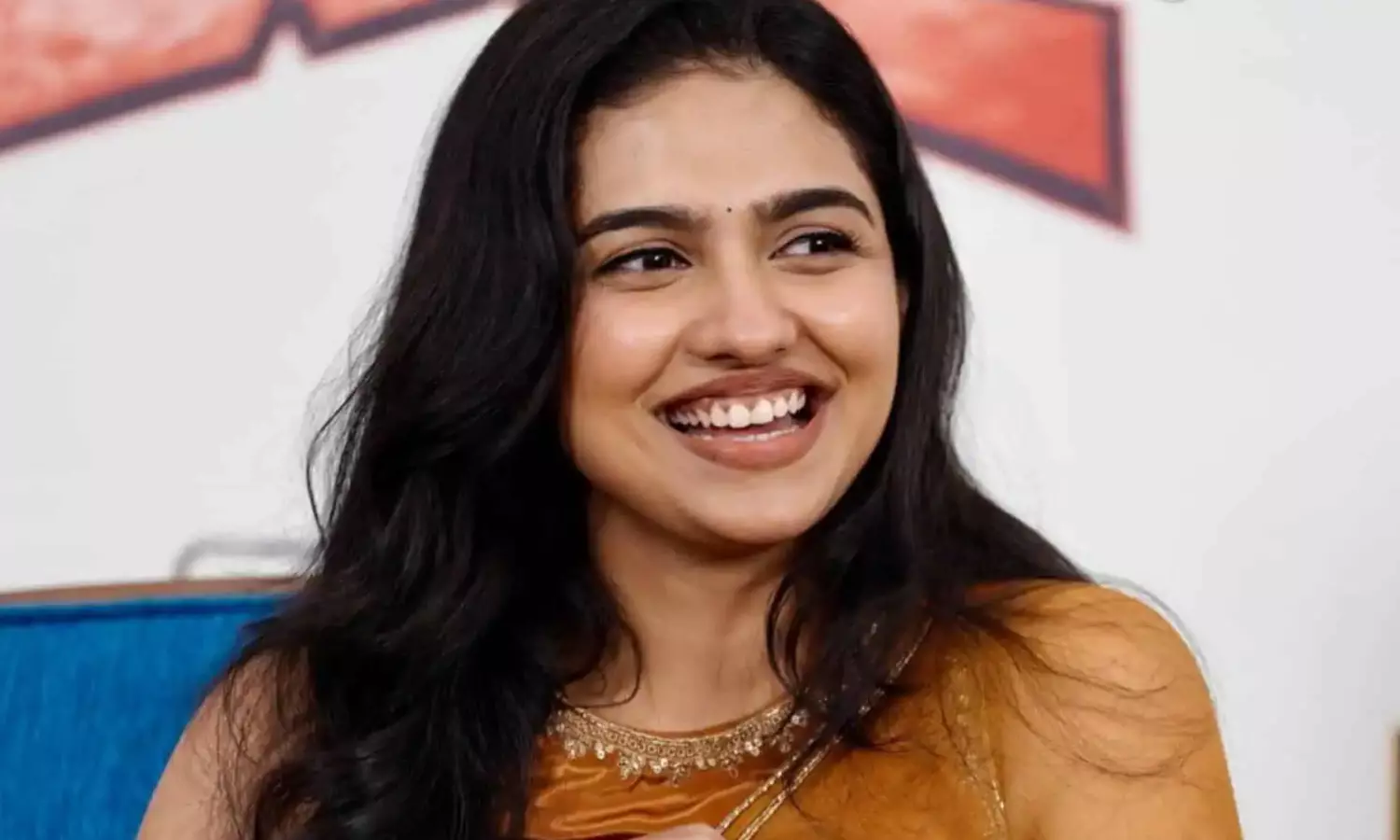 ఒకేసారి ముగ్గురు సూపర్‌ స్టార్స్‌తో మమిత..!