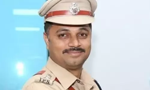 రీల్ కాదు రియల్ హీరో డీసీపీ చైతన్యకుమార్