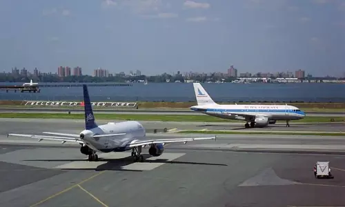 అమెరికా వేల విమానాలకు షట్ డౌన్ ఎఫెక్ట్... ఏ రేంజ్ లో అంటే..!