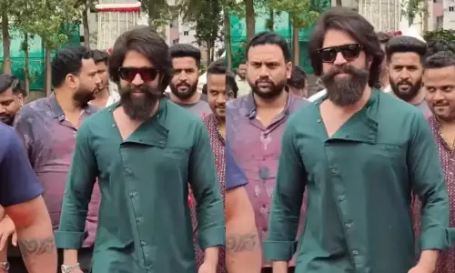 ఆకట్టుకుంటున్న యష్ టాక్సిక్ లుక్.. డైరెక్టర్ ప్లాన్ అదుర్స్!