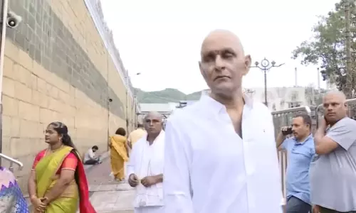 కొడాలి నాని కొత్త లుక్.. గుర్తుపట్టలేనంతగా మారిపోయారంతే!