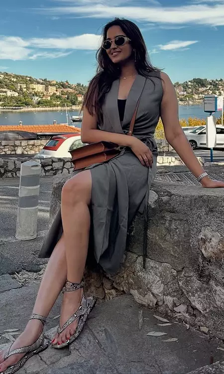 Pujita Ponnada enjoys a beautiful clicks in France