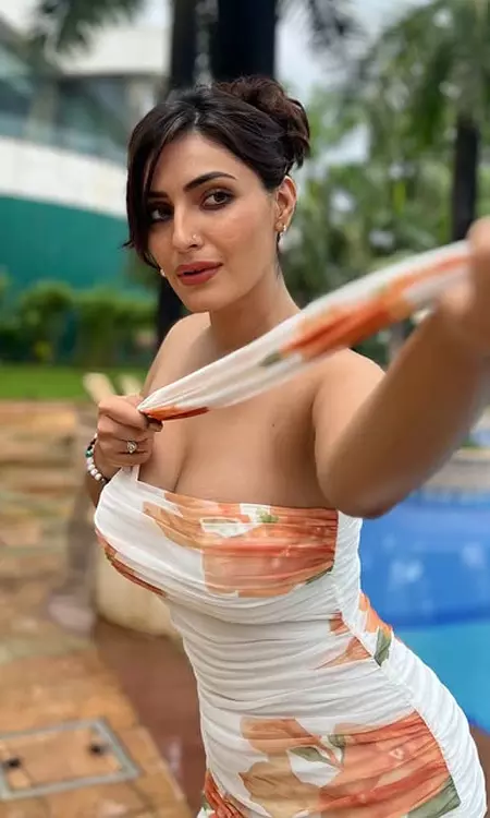 Shivangi Verma Shines at Traumacon 2025 with Elegance and Confidence