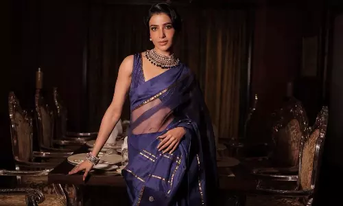 చీరకట్టులో సమంత హొయలు!