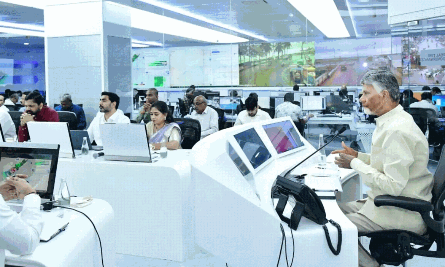 బాబుతో పాటు లోకేష్ కూడా ! బాబుతో పాటు లోకేష్ కూడా !