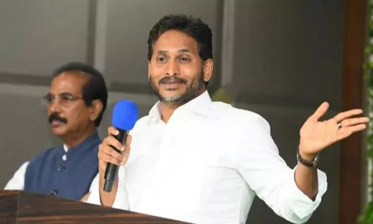 సీబీఐ కోర్టు కీలక తీర్పు : జగన్ కేసులో బిగ్ టర్న్ సీబీఐ కోర్టు కీలక తీర్పు : జగన్ కేసులో బిగ్ టర్న్