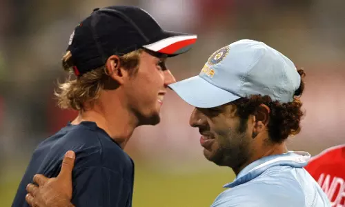 యువరాజ్ సైన్ చేసిన జెర్సీని డస్ట్‌బిన్‌లో పడేసిన స్టువార్ట్ బ్రాడ్: అసలు కథ ఏంటి?