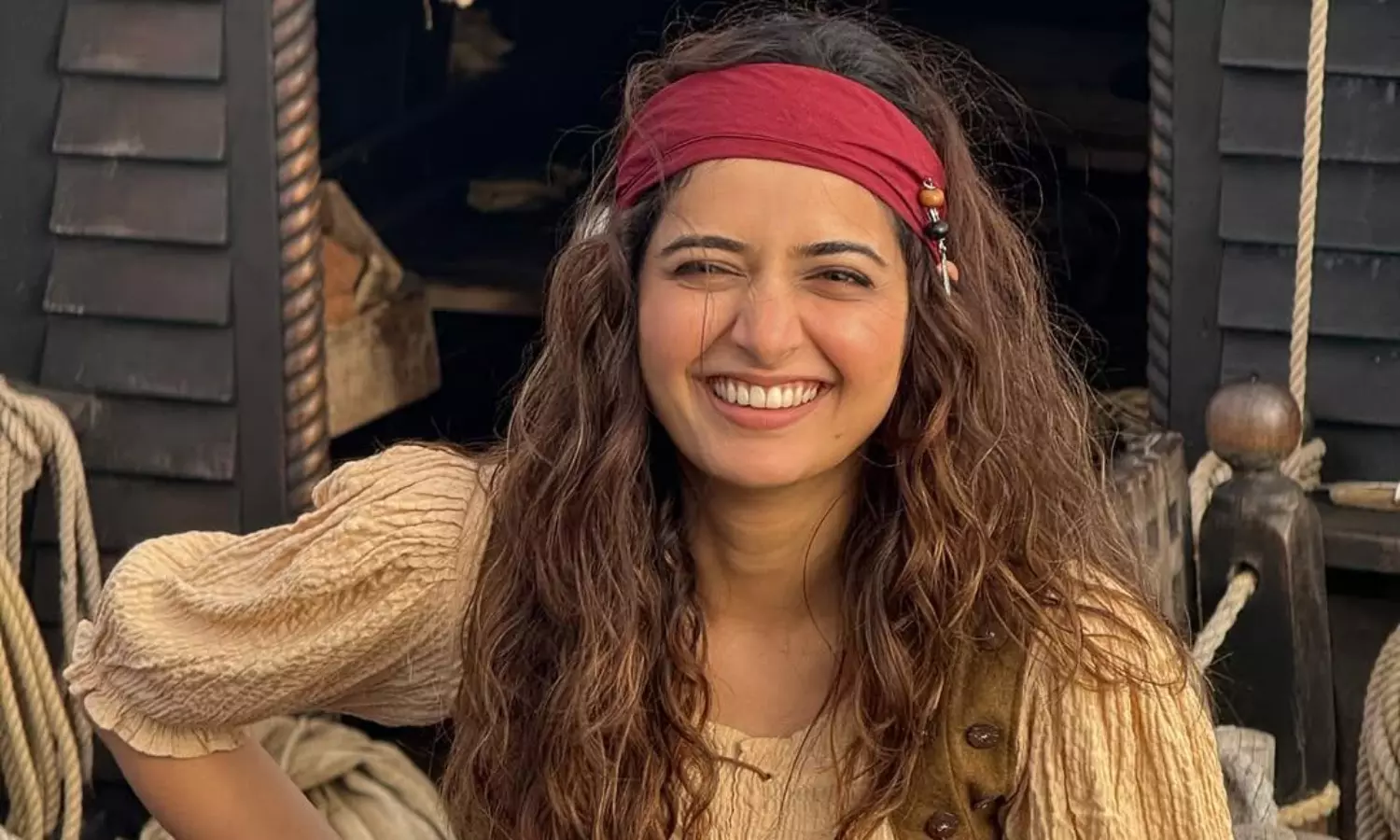 కొత్త గెటప్ లో ఆషికా రంగనాథ్!