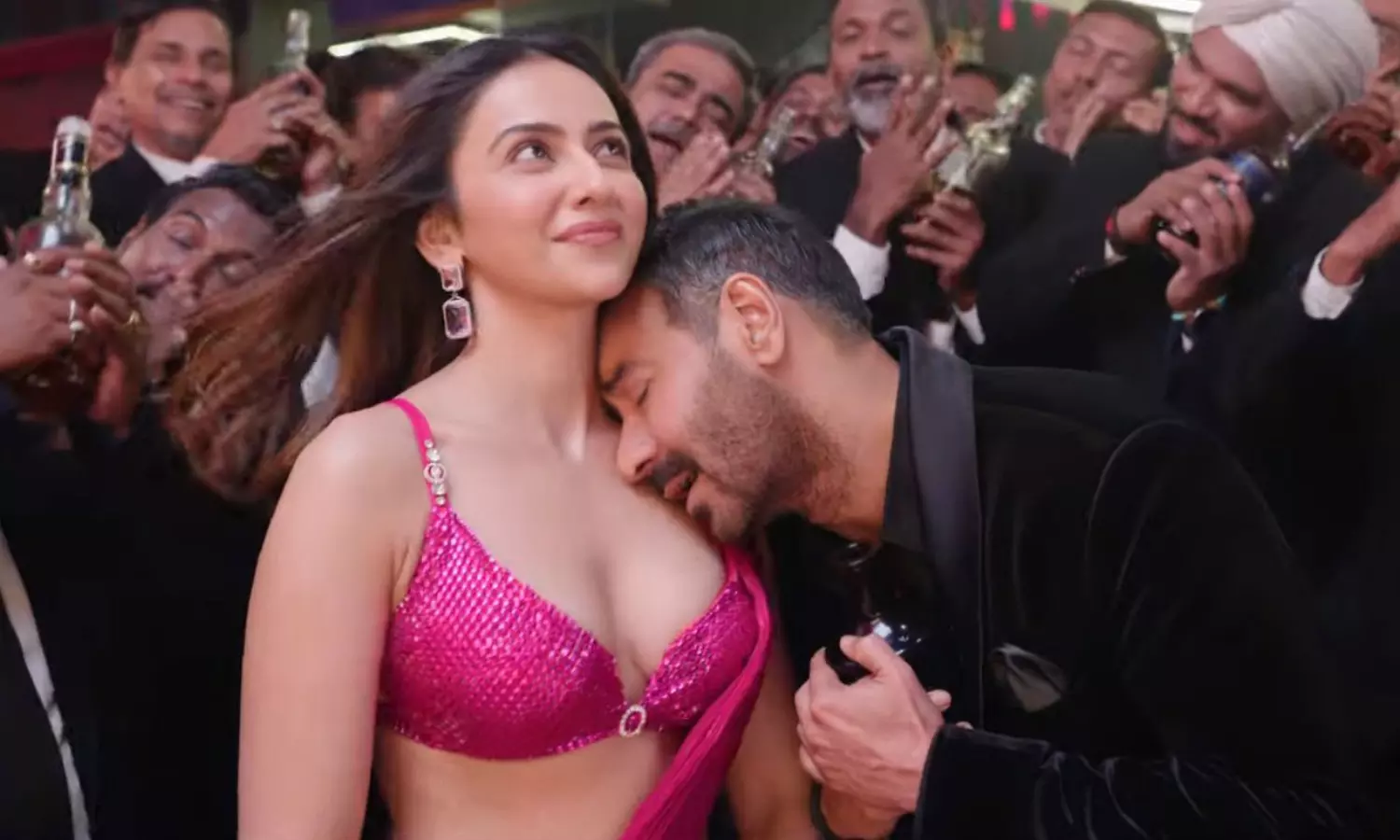 పాటతో రచ్చ... రకుల్‌ చివరి ప్రయత్నం ఏమయ్యేనో?