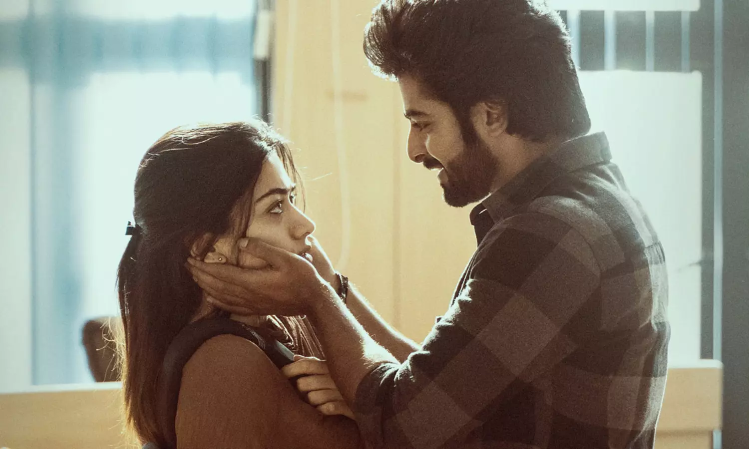 రష్మికకి 5వ రూ.100 కోట్లు సాధ్యమేనా...?