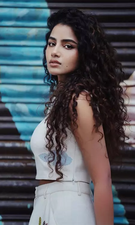 Anupama Parameswaran Stuns in Her Chic Casual Look