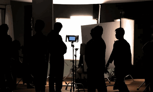 ఫ్లాప్ డైరెక్ట‌ర్ల‌ల‌ను పిలిచి అవ‌కాశాలిస్తారు