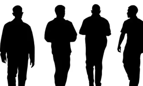 ఆ హీరోలంద‌రూ రిలీజ్ ఎటూ తేల్చుకోలేకా?