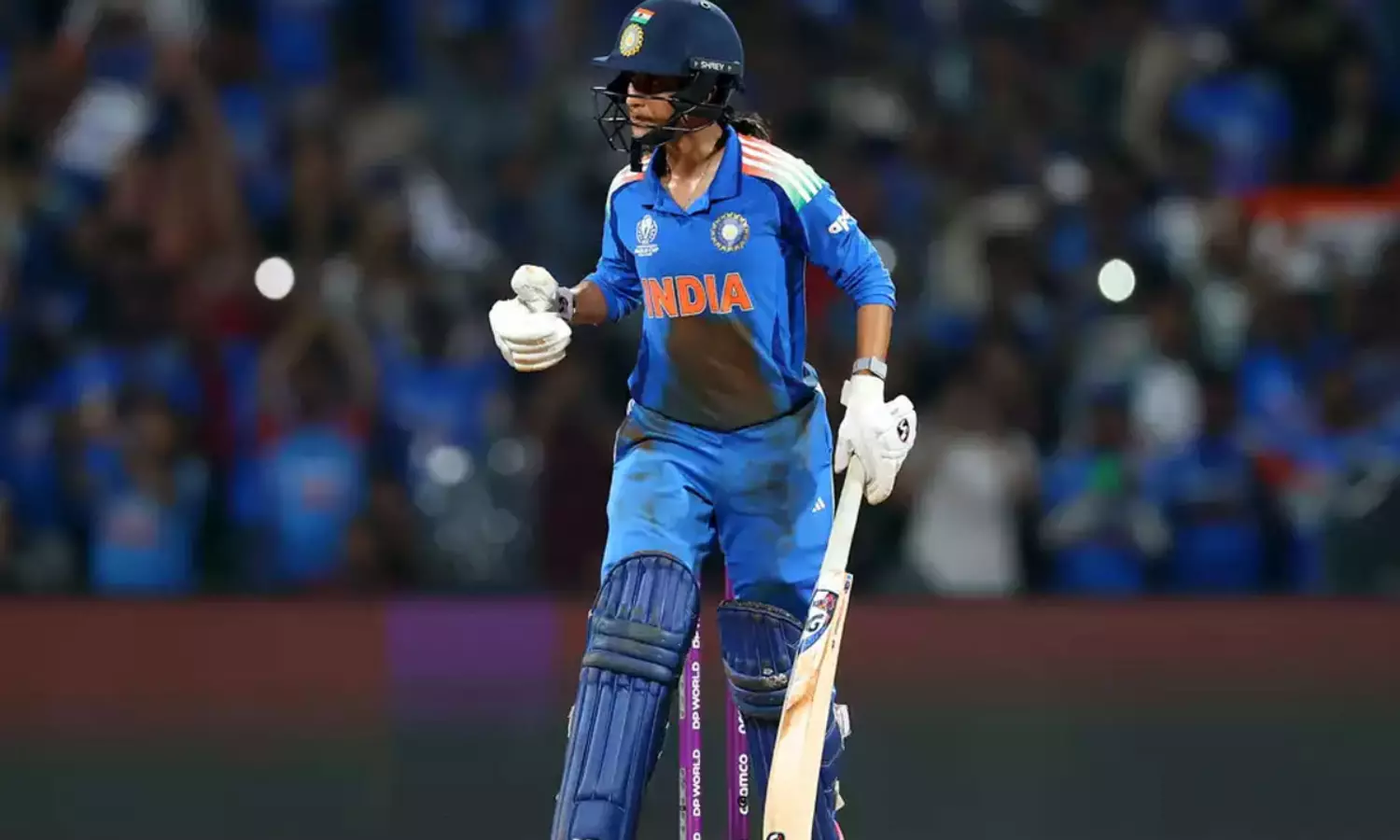 పక్కన పెట్టిన అమ్మాయే.. టీమ్ఇండియాను ఫైనల్ చేర్చింది పక్కన పెట్టిన అమ్మాయే.. టీమ్ఇండియాను ఫైనల్ చేర్చింది