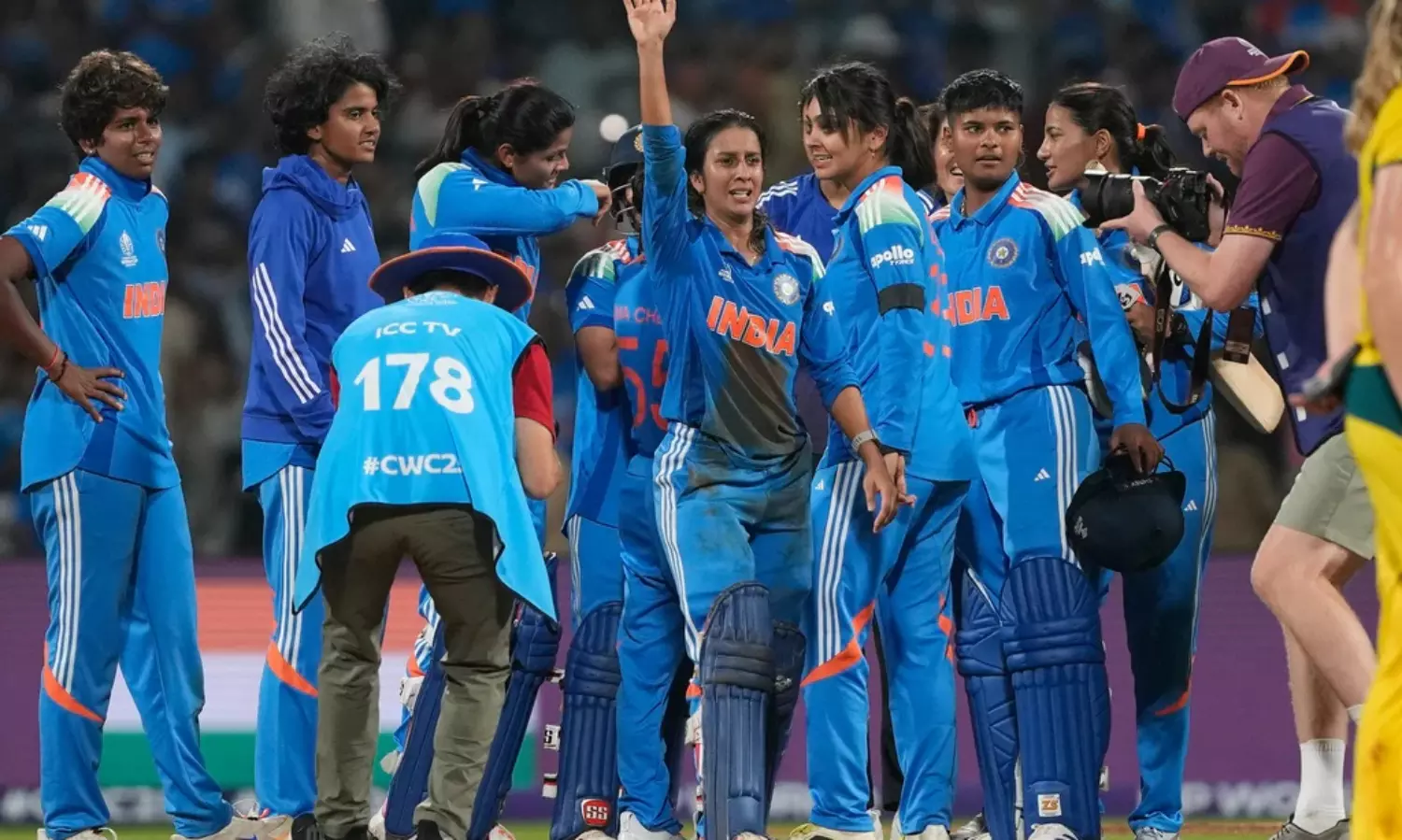 ఆసిస్ పై విజయం... భారత్ బద్దలు కొట్టిన ప్రపంచ రికార్డులు ఇవే!