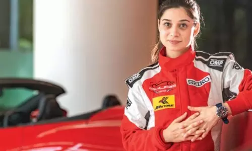 చరిత్ర సృష్టించబోతున్న దియానా పుండోలే: ఫెరారీ గ్లోబల్‌ రేస్‌లో తొలి భారతీయ మహిళ!