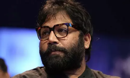 సందీప్ వంగా.. మధ్యలో మరో వర్క్?