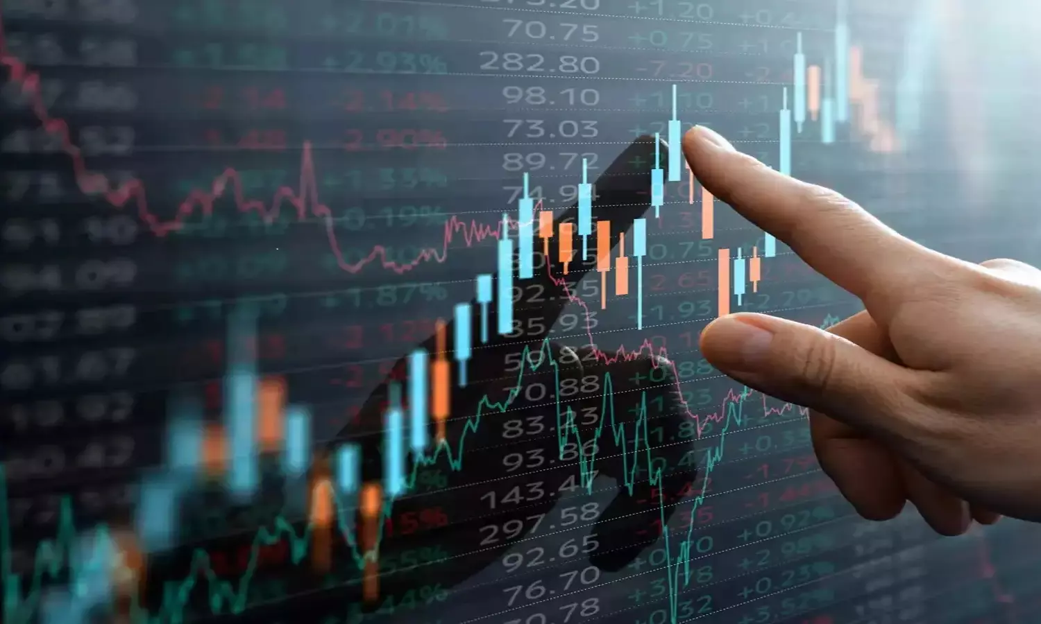 ఇంత దిగజారినా అమెరికా కుప్పకూలకుండా కాపాడుతున్న శక్తి అదే