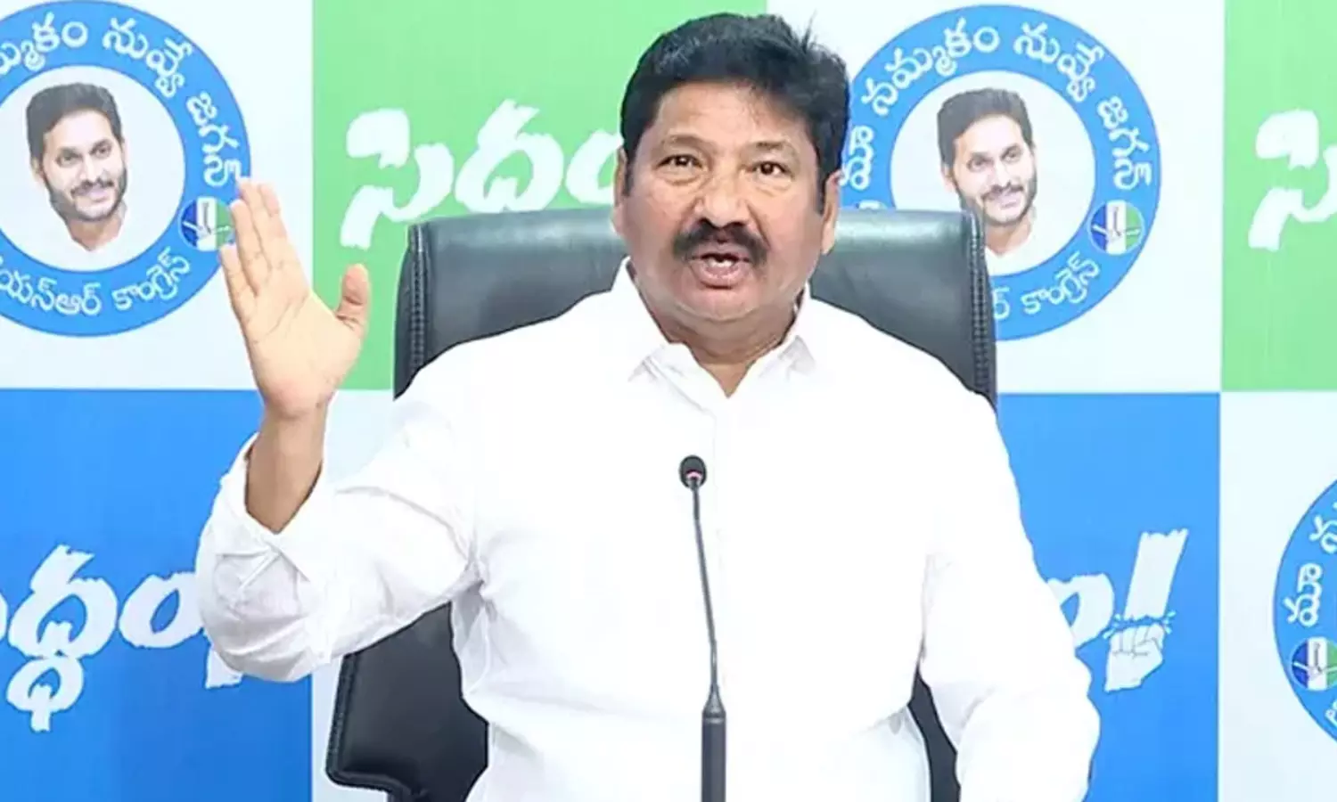 జోగిని వదలని టెన్షన్.. చంద్రబాబు ఫుల్ కాన్సంట్రేషన్ జోగిని వదలని టెన్షన్.. చంద్రబాబు ఫుల్ కాన్సంట్రేషన్