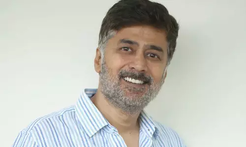 కాపీ కాదు రీమేక్.. అసలు సీక్రెట్ చెప్పిన దర్శకుడు కాపీ కాదు రీమేక్.. అసలు సీక్రెట్ చెప్పిన దర్శకుడు