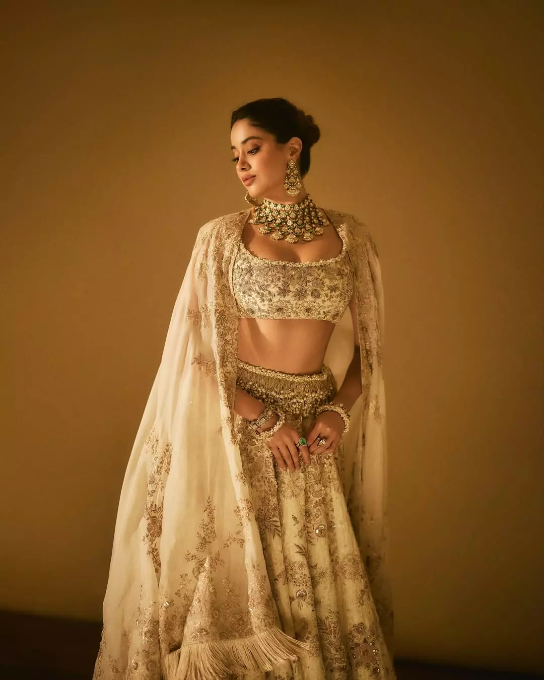 janhvi kapoor – timeless beauty in ivory elegance