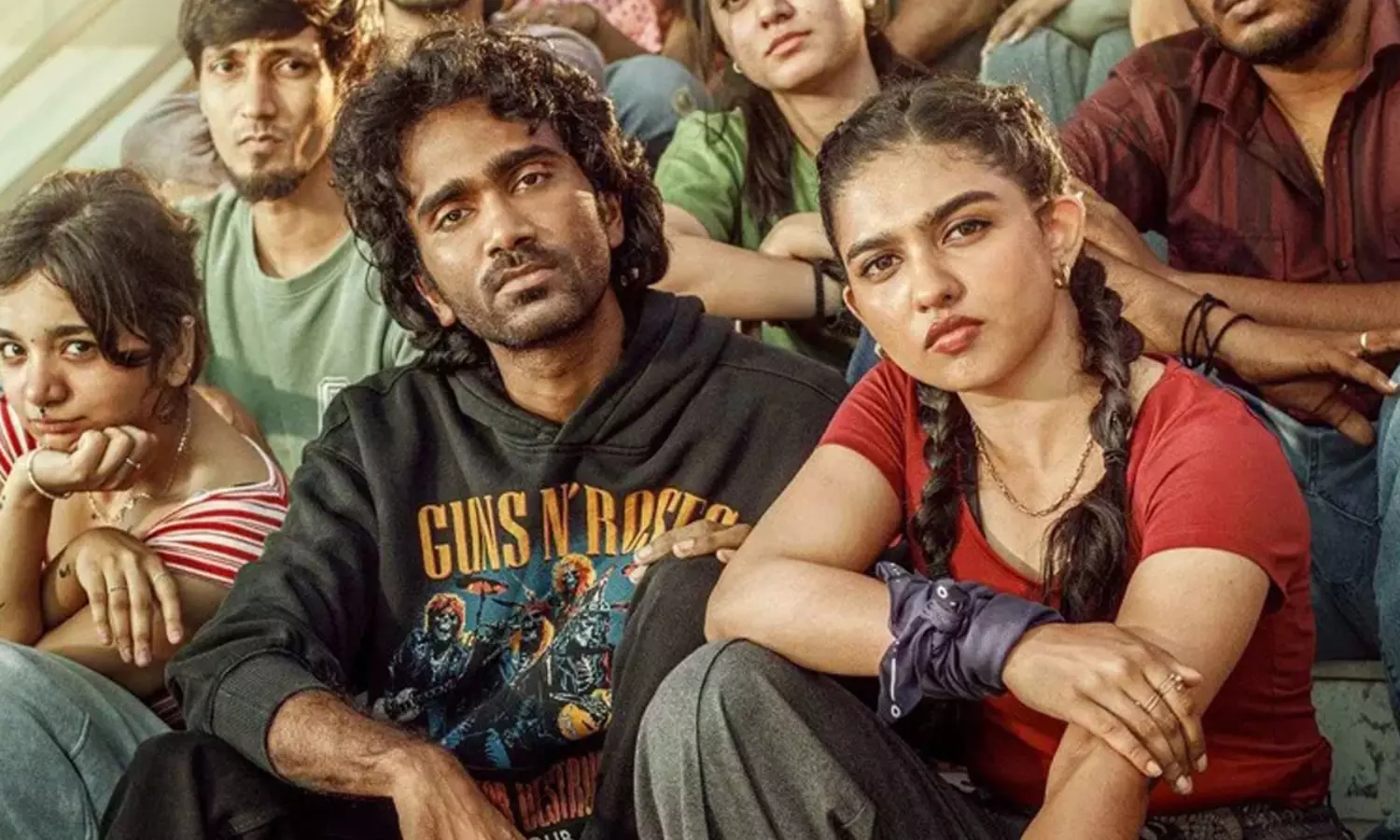 నెల తిరగకుండానే ఓటీటీలోకి డ్యూడ్.. ఎక్కడ చూడొచ్చంటే? నెల తిరగకుండానే ఓటీటీలోకి డ్యూడ్.. ఎక్కడ చూడొచ్చంటే?