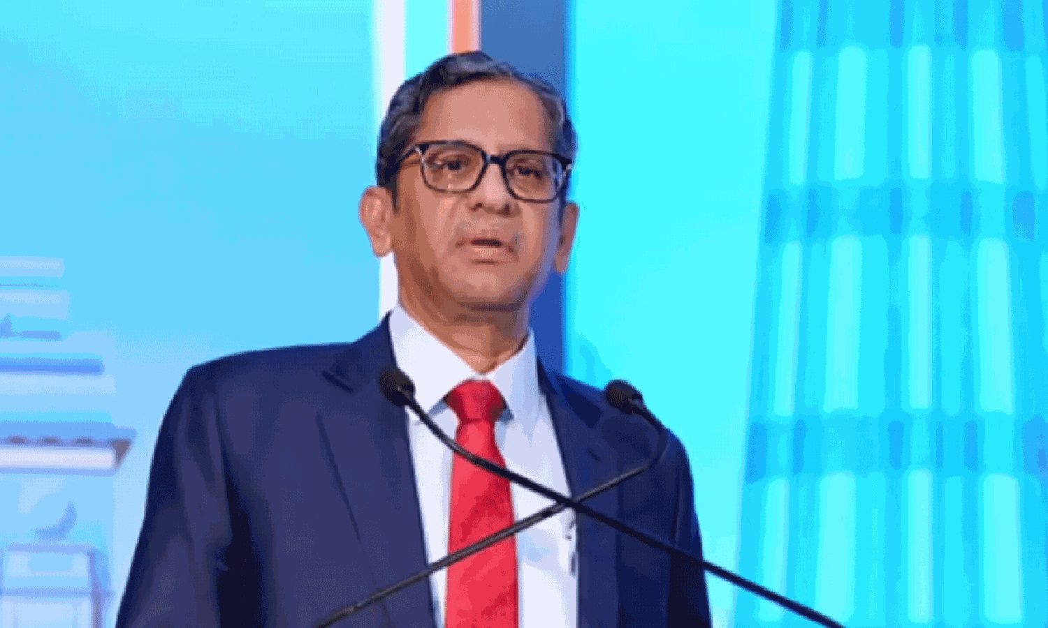 ‘నా ఫ్యామిలీని టార్గెట్ చేసి కేసులు పెట్టారు’ మాజీ సీజేఐ సంచలనం ‘నా ఫ్యామిలీని టార్గెట్ చేసి కేసులు పెట్టారు’ మాజీ సీజేఐ సంచలనం