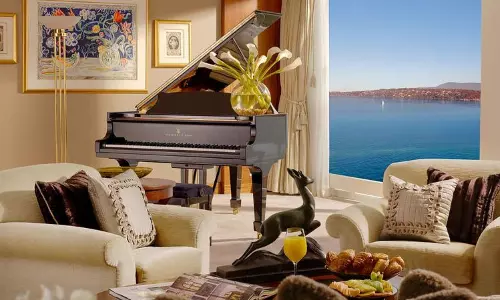 ప్రపంచంలోనే అత్యంత ఖరీదైన హోటల్.. ఒక రాత్రి బస ఖర్చు తెలిస్తే షాకే!