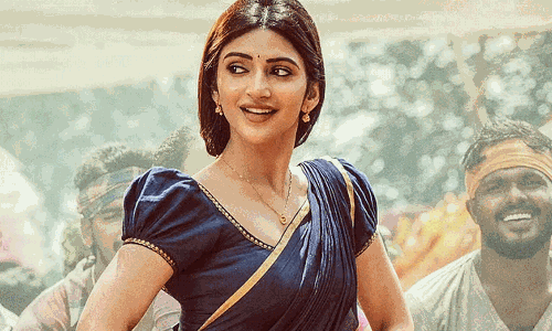 ప్లాన్ మార్చకపోతే అమ్మడు పెట్టా బేడా సర్ధేయాల్సిందే..!