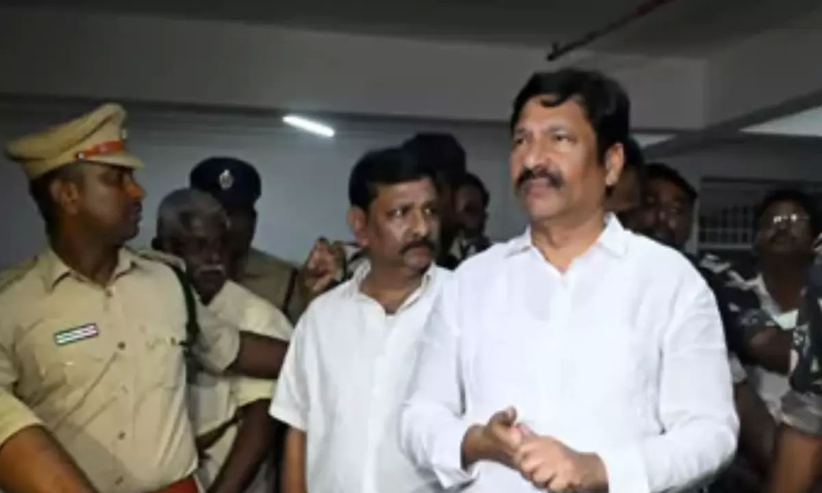 జైలుకు జోగి.. రిమాండు రిపోర్టులో కీలక విషయాలు! | former minister jogi ...