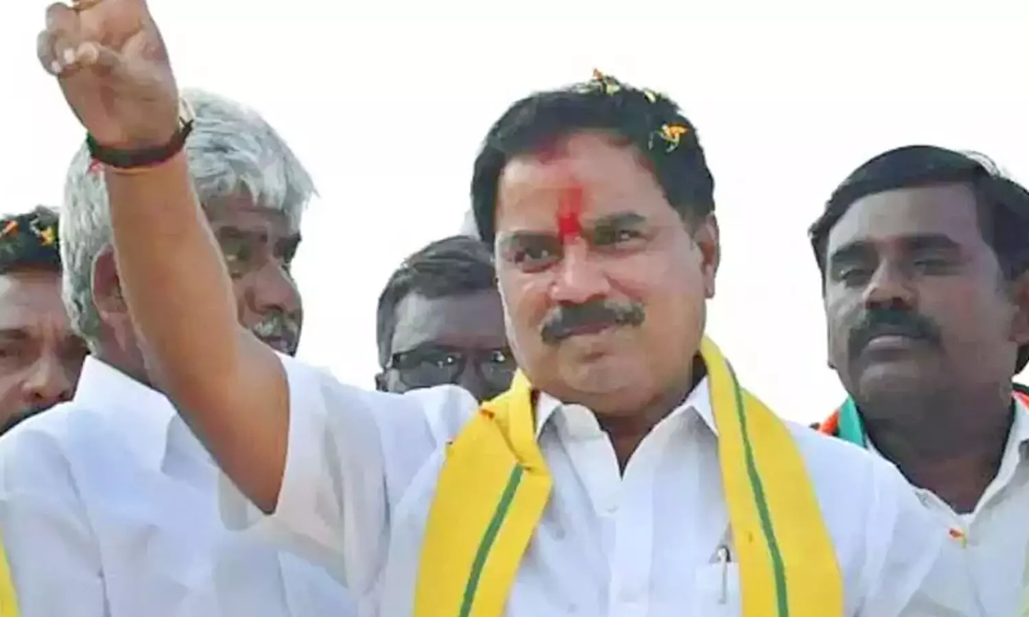 కొత్త ఎమ్మెల్యే:  అమిలినేని ఆప‌శోపాలు.. !